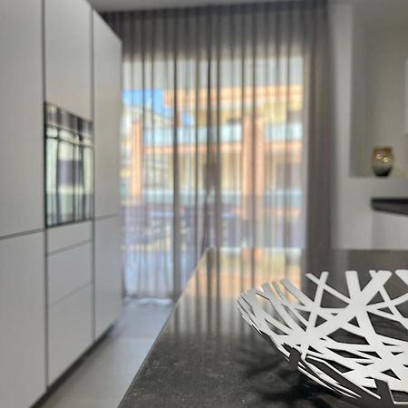 Modern And Spacious Appartement With Beach View. Gallipoli Esterno foto