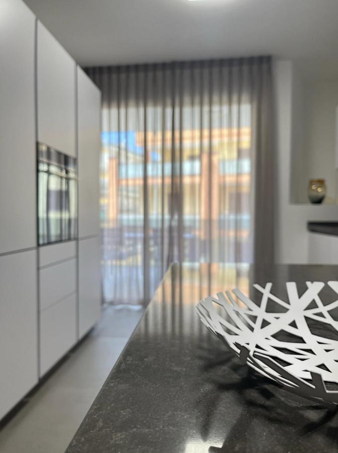 Modern And Spacious Appartement With Beach View. Gallipoli Esterno foto